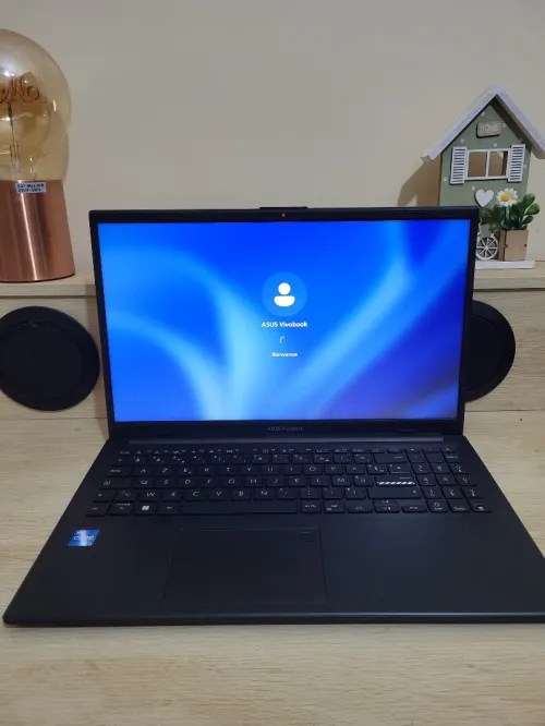 Asus Vivobook Go 15.6'' FHD | CORE i3-N305 | 8GB RAM | 256GB NVMe SSD | INTEL UHD GRAPHICS