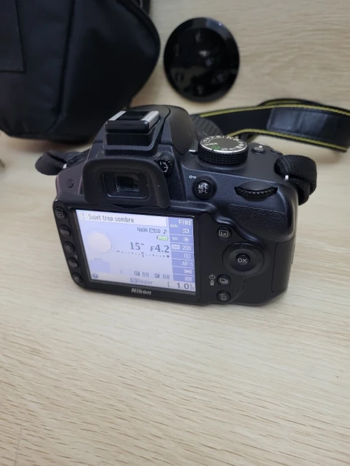 Nikon D3200 Appareil photo reflex 24Mpx + OBJECTIF Nikon AF-S DX Nikkor 18-55mm f/ ED II
