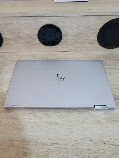 HP EliteBook X360 1030 G8 TACTILE 2-En-1 | CORE i7-1165G7 | 16GB RAM | 512GB NVME SSD | 4G LTE