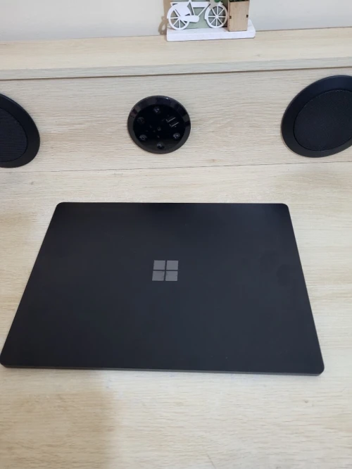 Microsoft Surface Laptop 5 13.5" 2K TACTILE | CORE i7-1265U | 16GB RAM | 512GB SSD | INTEL IRIS XE GRAPHICS