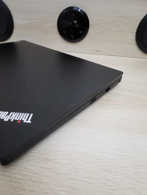 LENOVO THINKPAD E14 GEN4 | RYZEN 5 7530U | 16GB RAM | 512GB NVME SSD