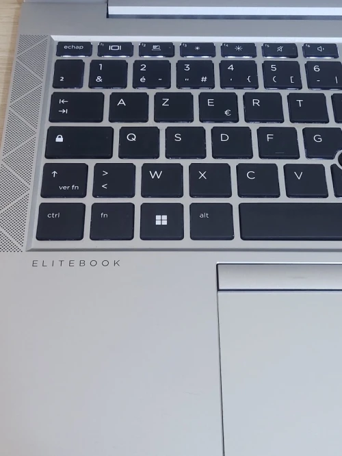 HP EliteBook 840 G8 | vPRO CORE i5 1135G7 | 16GB RAM | 256GB SSD | INTEL IRIS XE GRAPHICS