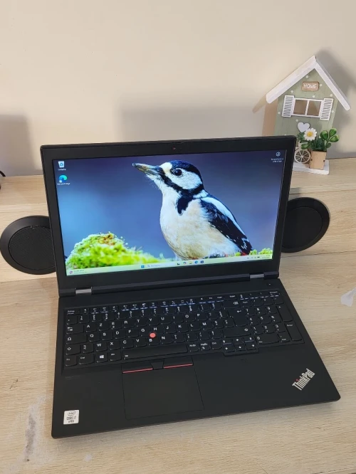 ThinkPad P15 | INTEL vPRO CORE i7-10850H | NVIDIA QUADRO T2000 4GB | 32GB RAM | 512GB NVMe | Workstation