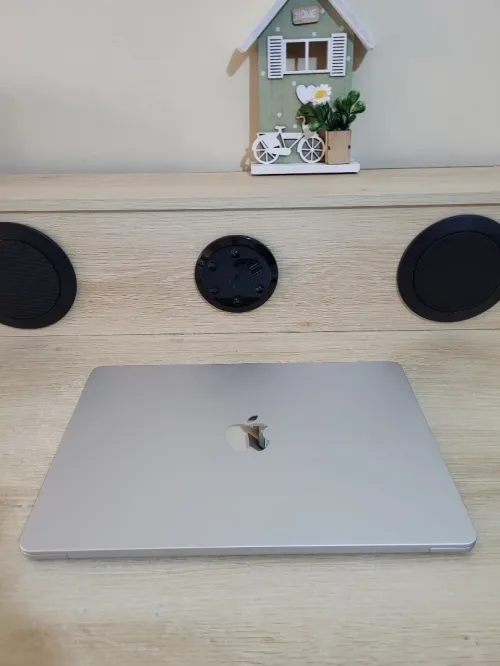 MacBook Air M4 2024 Argent | PUCE M4 8 CORE | GPU 10 CORE | 16GB RAM | 512GB SSD | CYCLES 95 | CAPACITÉ BATTERIE 100%