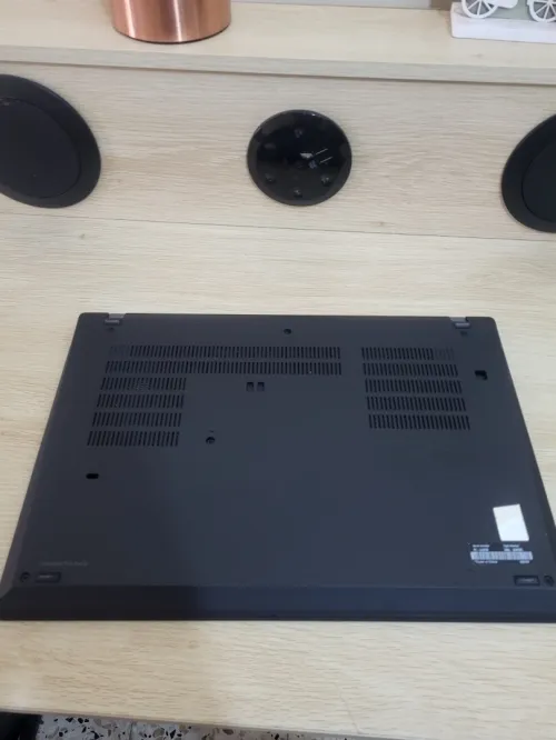 LENOVO THINKPAD T14s FHD TACTILE | RYZEN 7 5850U 2.30GHz | 32GB RAM | 1To NVME | AMD RADEON Pro 4GB
