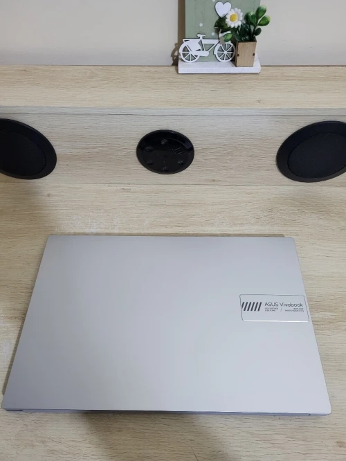 ASUS VivoBook Go 15 15.6 FHD | RYZEN 5 7520U | 16GB RAM | 512GB NVMe SSD | AMD RADEON GRAPHICS