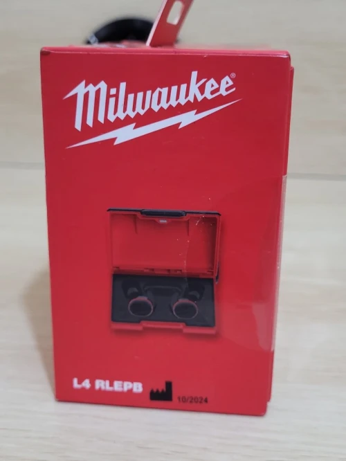 Ecouteur Milwaukee L4 RLEPB PROTECTION AUDITIVE BLUETOOTH -écouter de la musique parler au téléphone