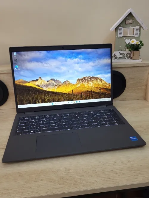 DELL LATITUDE 3540 2024 15.6 FHD | INTEL 13EME GENERATION CORE I5 1345U | 16GB RAM | 512GB NVMe SSD