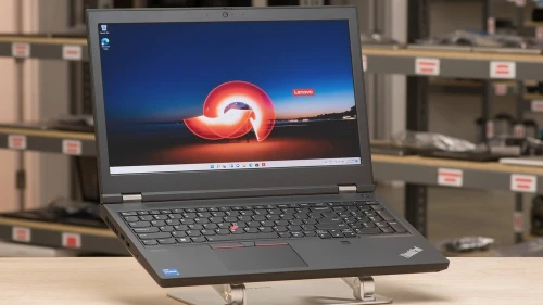 ThinkPad P15 Gen 2 | CORE i7-11850H | RTX A2000 4GB | 32GB RAM | 512GB NVMe | Workstation
