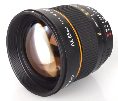 Samyang AE 85mm f/1.4 AS IF UMC plein format -APS-C Objectif portrait pour Nikon F D780 D3500 D850..