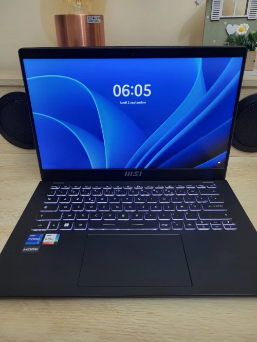 MSI Modern 14'' FHD | 12EME i7 1255U | 16GB RAM | 512GB NVM SSD |INTEL IRIS XE