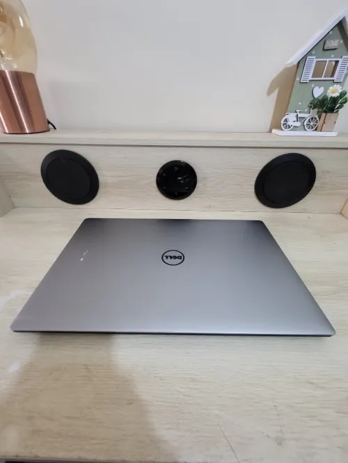 DELL PRECISION 5530 | CORE i7-8850H | NVIDIA Quadro P1000 4GB | 32GB RAM | 512GB NVMe | WORKSTATION