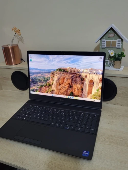 DELL PRECISION 7560 | i9-11950H | RTX A2000 4GB | 64B RAM | 2TB NVMe SSD | WORKSTATION