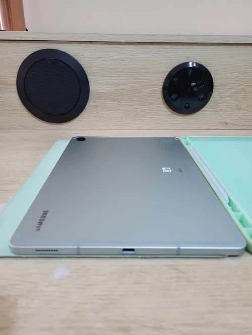 Samsung Galaxy Tab S9 FE - AMOLE 2K - Android 15