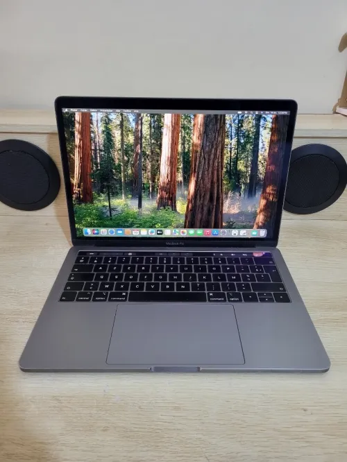 MacBook Pro Touch Bar Mid 2019 13-inch | INTEL CORE I5 QUATRE COEURS | 8GB RAM | 128GB SSD