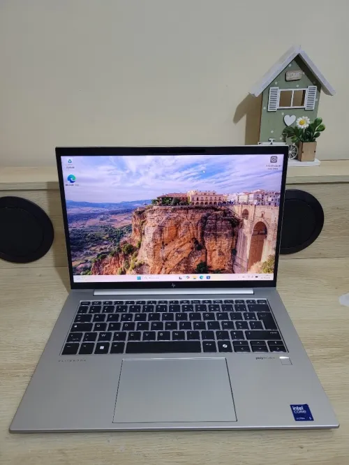 HP ELITEBOOK 840 G11 | CORE ULTRA 5 125U | 16GB RAM | 512GB SSD | INTEL ARC GRAPHICS