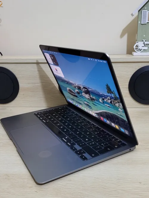 MacBook Air M1 2020 Gris Sideral - CPU M1 8C - 8GB RAM - 256GB SSD
