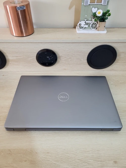 DELL PRECISION 3560 | CORE i5-1145G7 | 8GB RAM | 512GB NVMe SSD | INTEL IRIS XE 1GB GRAPHICS