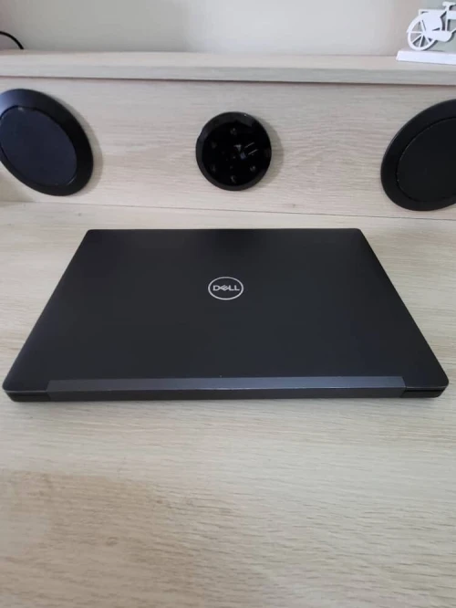 DELL LATITUDE 7390 12.9 | INTEL 7EME GEN CORE I5 7300U | 8GB RAM | 256GB SSD 