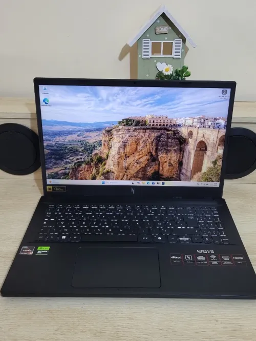 GAMING Acer Nitro V15 15.6 165Hz | RYZEN 5 7535HS | RTX 4050 6GB | 16GB RAM | 512GB M2 SSD |