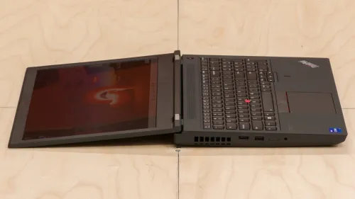 ThinkPad P15 Gen 2 | CORE i7-11850H | RTX A2000 4GB | 32GB RAM | 512GB NVMe | Workstation