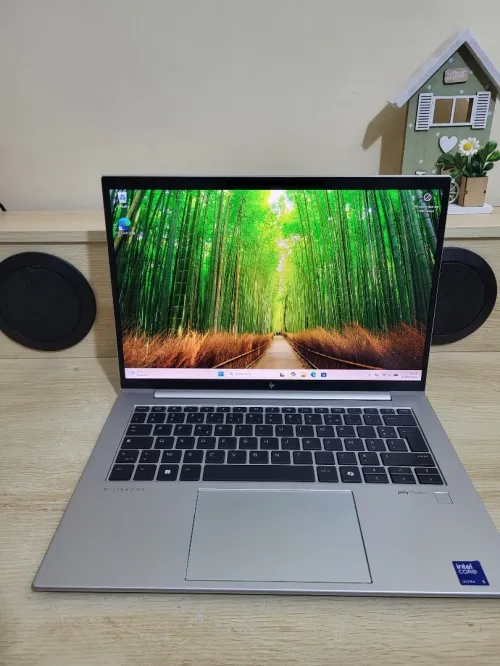 HP ELITEBOOK 840 G11 | CORE ULTRA 5 125U | 16GB RAM | 512GB SSD | INTEL ARC GRAPHICS