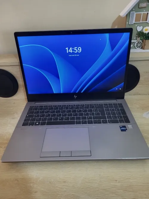 HP ZBook Fury G10 | CORE i7-13850HX | NVIDIA RTX A1000 4GB | 32GB RAM | 1To NVMe SSD | MOBILE WORKSTATION