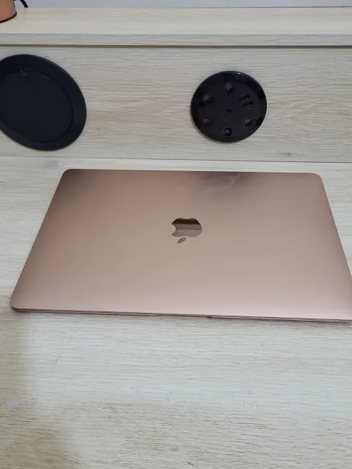 MacBook Air M1 2020 ROSE GOLD - CPU M1 8C - 8GB RAM - 512GB SSD - COMPTAGE DE CYCLES 114