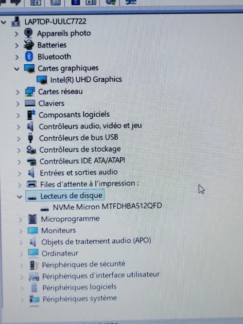 LENOVO IdeaPad 3 15.6'' FHD | CORE i3 1115G4 | 8GB RAM | 512GB NVMe SSD | INTEL UHD GRAPHICS