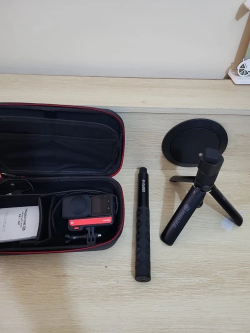 Insta360 One RS Twin Edition on Geht's Kit - Caméra d'action étanche 4K60fps et 5.7K 360 avec objectifs interchangeables - stabilisation - Photos 48MP - HDR Actif - Traitement IA