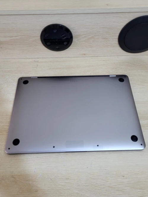 MacBook Pro M1 Gris Sideral | CPU M1 8C | 8GB RAM | 512GB SSD | COMPTAGE CYCLES 145