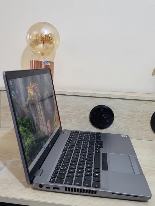 DELL PRECISION 3551 WORKSTATION | i7-10750H | NVIDIA QUADRO P620 4GB | 16GB RAM |512GB SSD