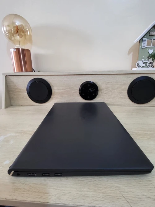 DELL INSPIRON 15 3511 15.6'' FHD | CORE i7 1165G7 | 16GB RAM | 512GB NVMe | INTEL IRIS XE GRAPHICS
