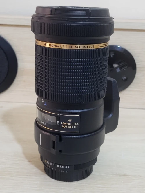 Téléobjectif Tamron 180mm f/3.5 SP AF Di LD IF Macro 1:1 Monture Nikon