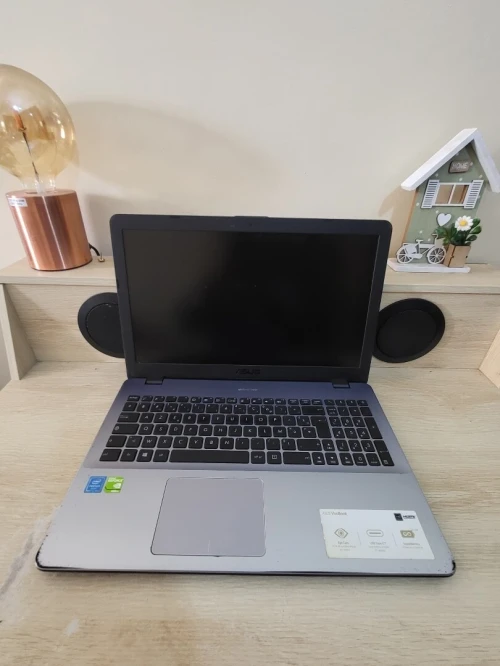 ASUS R542U 15.6'' FHD | INTEL Pentium CPU 4405U | NVIDIA 920MX 2GB | 8GB RAM | 128GB NVMe + 1TB HDD