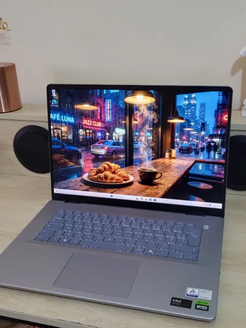IA GAMING Dell Inspiron 2.5K 120Hz | CORE Ultra 7-155H | NVIDIA GeForce RTX 4060 8GB | 16GB RAM | 1To NVMe SSD | WORKSTATION