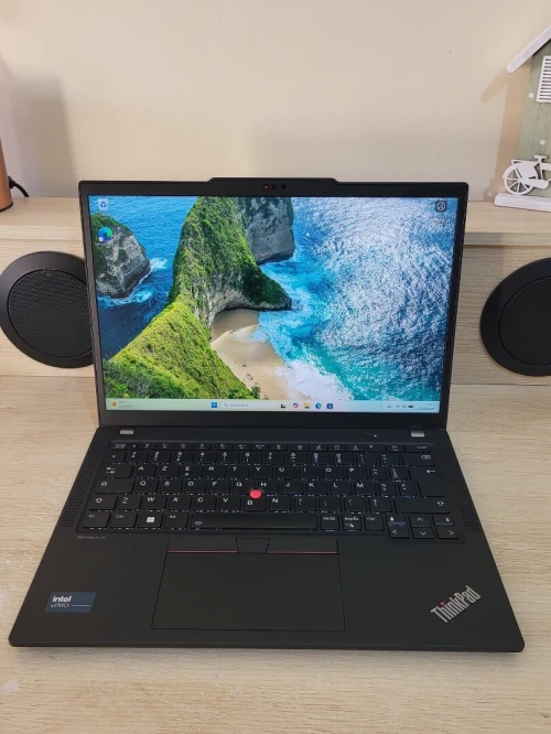 ThinkPad X13 13.3'' FHD + | CORE ULTRA 5 135U | 32GB RAM | 512GB SSD | INTEL GRAPHICS