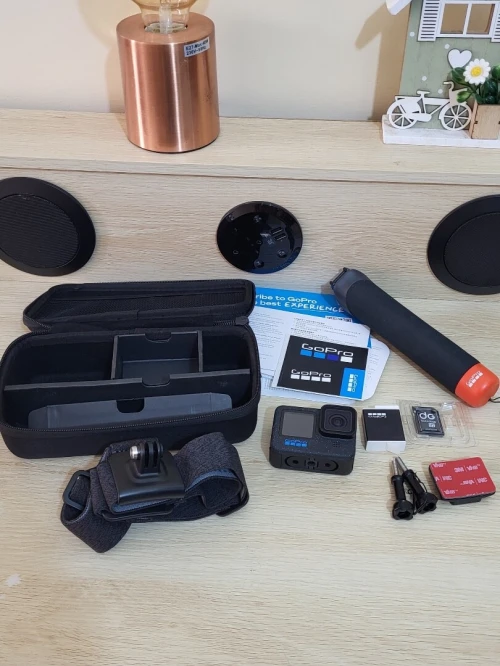 GoPro HERO12 Black - Caméra daction étanche - Ultra HD 5.3K60 Photos 27MP - HDR - stabilisation