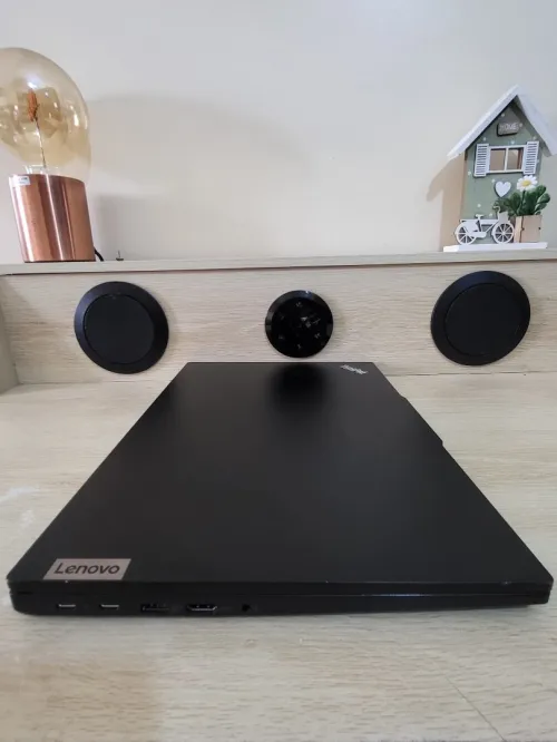 LENOVO THINKPAD E16 16'' FHD | RYZEN 5 7530U | 16GB RAM | 512GB NVMe SSD | AMD RADEON GRAPHICS 1GB