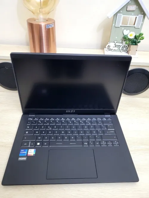 MSI Modern 14'' FHD | 12EME i7 1255U | 16GB RAM | 512GB NVM SSD |INTEL IRIS XE
