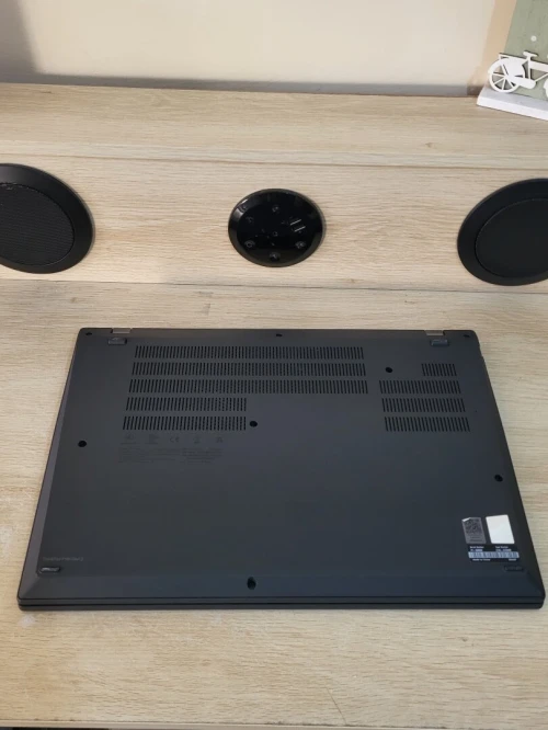 THINKPAD P16s 16" FHD +| vPRO CORE i7-1370P | RTX A500 4GB | 32GB RAM | 512GB NVMe SSD | WORKSTATION
