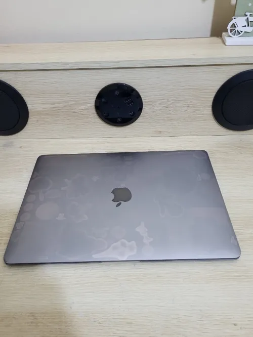 MacBook Air M1 2020 Gris Sideral - CPU M1 8C - 8GB RAM - 256GB SSD