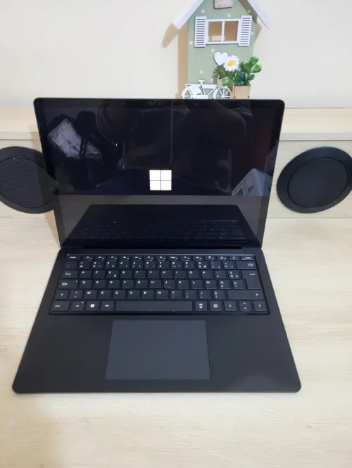 Microsoft Surface Laptop 5 13.5" 2K TACTILE | CORE i7-1265U | 16GB RAM | 512GB SSD | INTEL IRIS XE GRAPHICS
