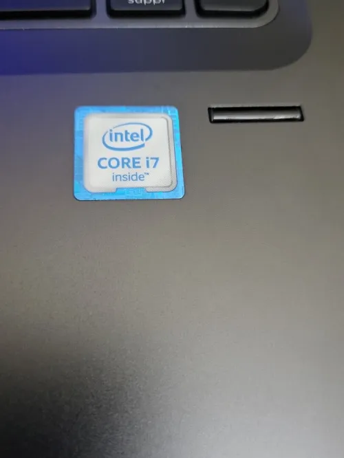 HP ZBook 15U G3 | CORE i7-6500U | 16GB RAM | 256GB NVMe SSD | WORKSATION