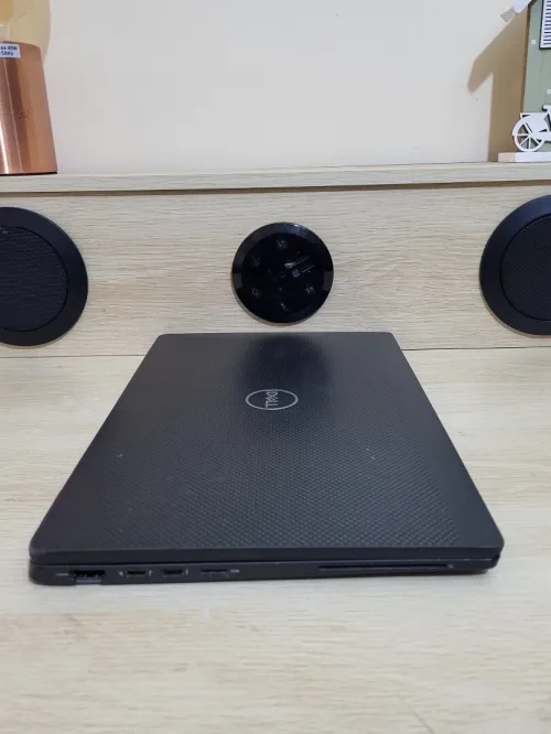 DELL LATITUDE 7410 14'' FHD | INTEL CORE i5-10310U | 8GB RAM | 256GB NVMe SSD | INTEL UHD GRAPHICS