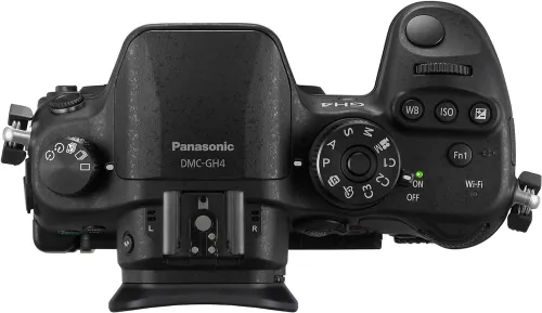 Boitier Panasonic Lumix GH4 hybride Vidéo en 4K Ultra HD (3860 x 2160) 17.2 Mpix