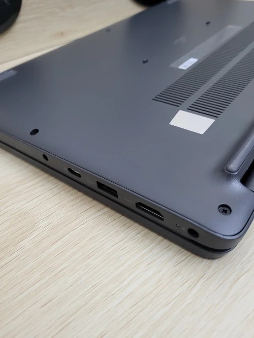 DELL LATITUDE 3540 2024 15.6 FHD | INTEL 13EME GENERATION CORE I5 1335U | 8GB RAM | 256GB NVMe SSD