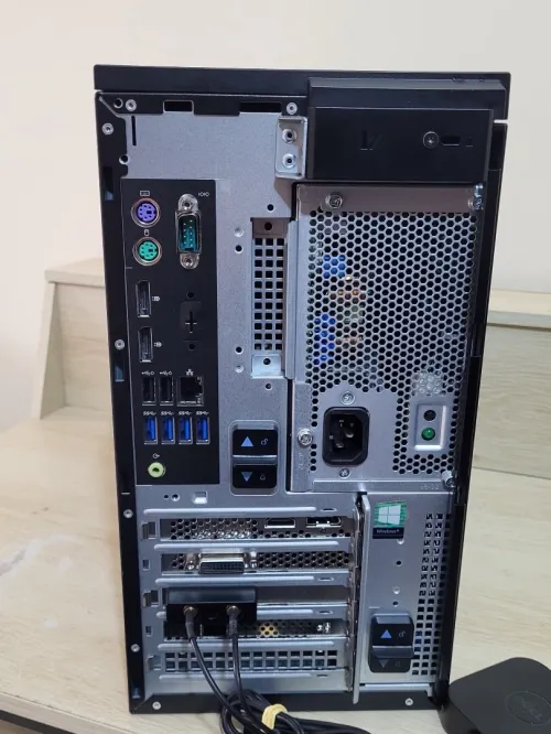 DELL PRECISION 3630 | CORE i7-9700 | NVIDIA RTX 2060 6GB | 256GB NVMe + 1TB HDD | 32GB RAM | WORKSTATION