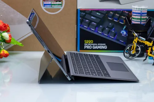 DELL LATITUDE 7350 détachable 13 TACTILE | INTEL Ultra 7 164U | 16GB RAM | 256GB NVMe SSD | INTEL GRAPHICS