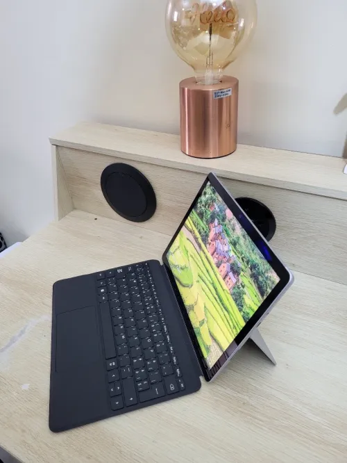 Microsoft Surface GO 3 TACTILE | PENTIUM CPU GOLD 6500Y 1.61GHz | 8GB RAM | 128GB SSD | Poids : 544g